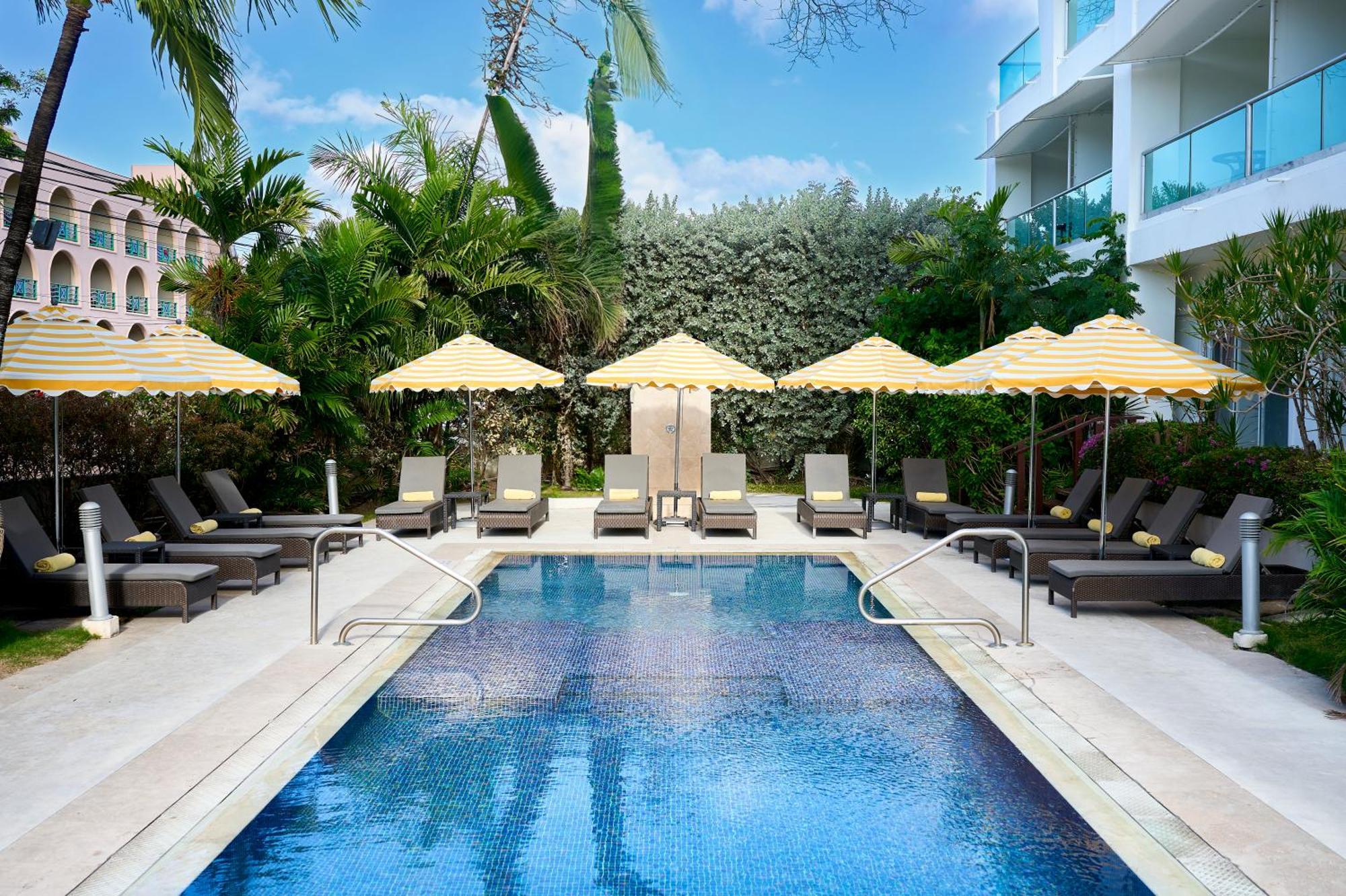The Rockley By Ocean Hotels - Breakfast Included بريدج تاون المظهر الخارجي الصورة