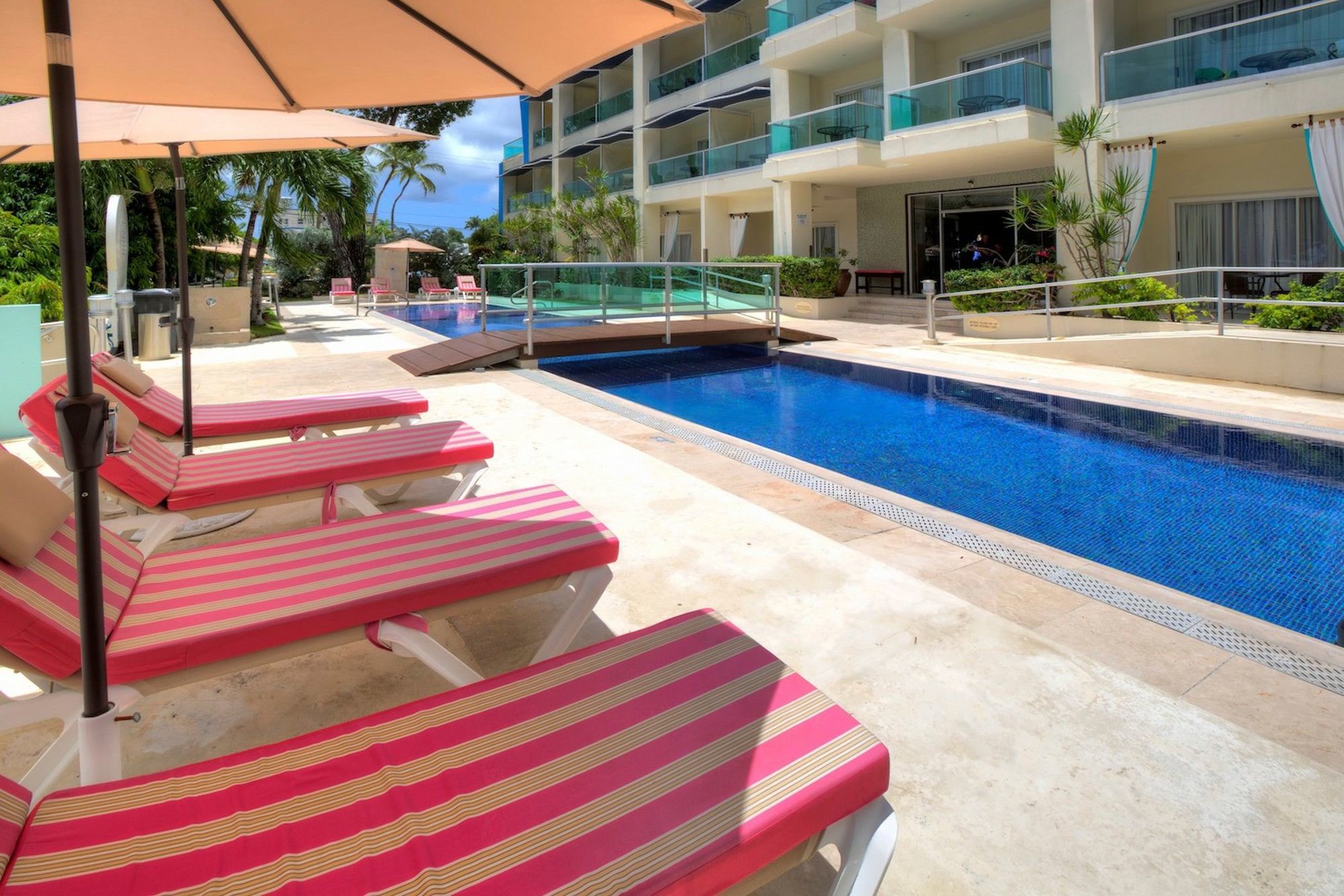 The Rockley By Ocean Hotels - Breakfast Included بريدج تاون المظهر الخارجي الصورة